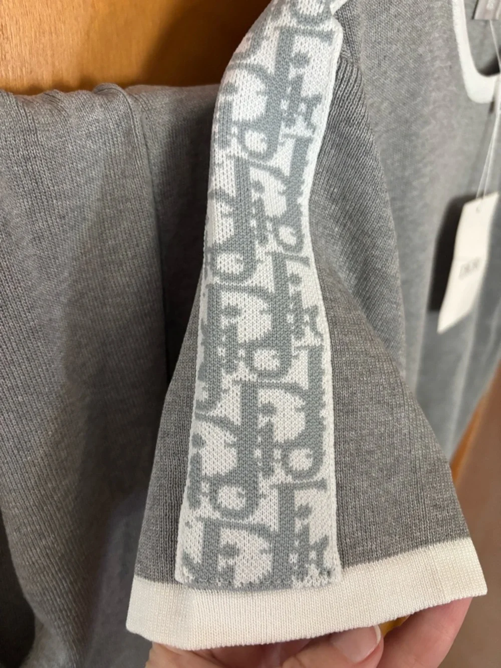 Dior Gray Knit Top with White Trim and Branded Tag - Picture 5 of 7